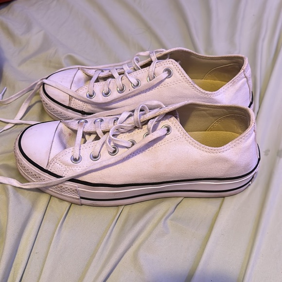 Chuck Taylor All Star Lift Platform Womens Low Top Shoes - Picture 3 of 4